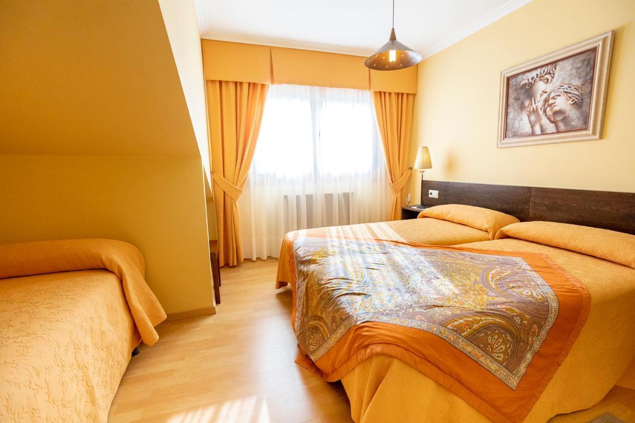Casa O Con Hotel Sanxenxo Bagian luar foto